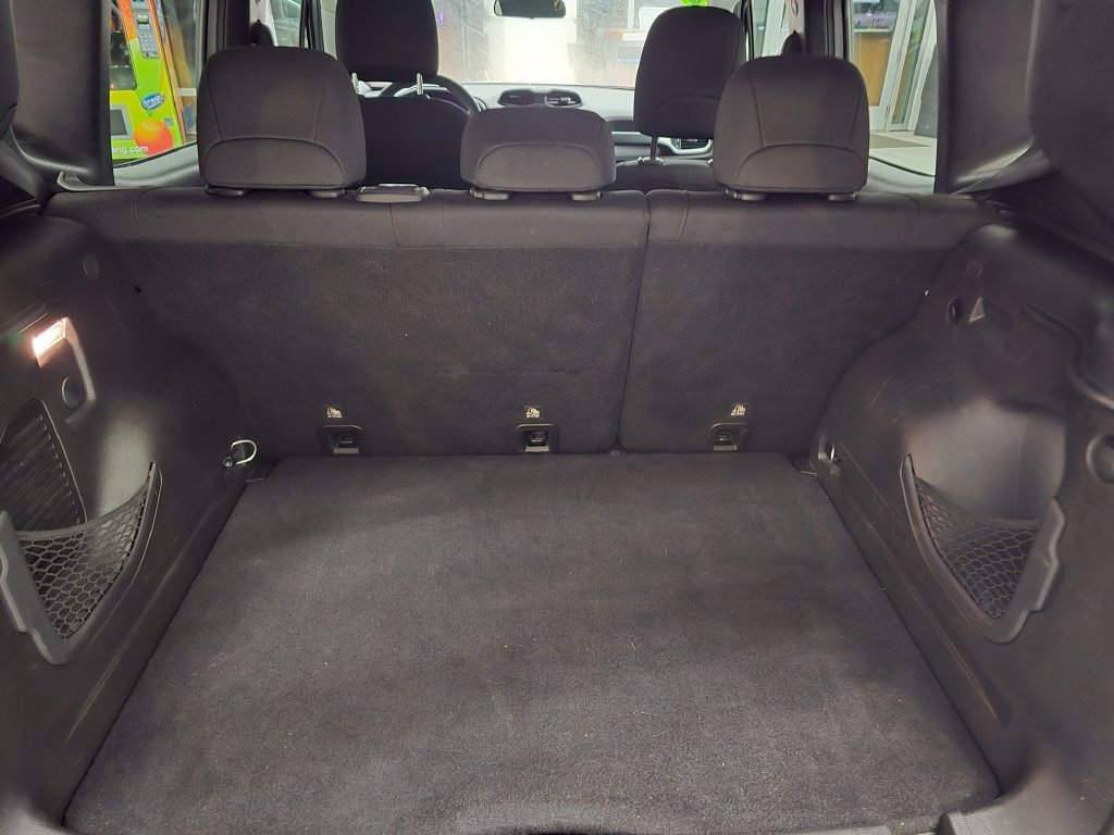 Used 2020 Jeep Renegade Sport w/ Sport Appearance Group FWD image 35