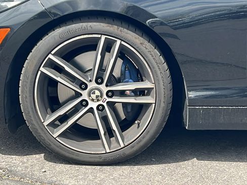 Used 2018 BMW M240i xDrive Convertible AWD/4WD image 9