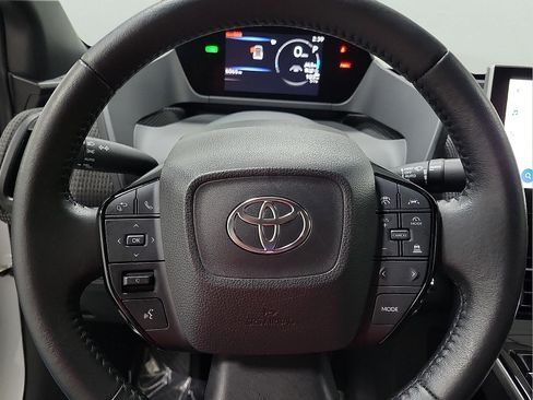 Certified 2023 Toyota bZ4X FWD image 18
