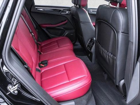 Used 2026 Porsche Macan Turbo image 24