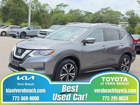 Used 2020 Nissan Rogue SV w/ Premium Package AWD/4WD image 1