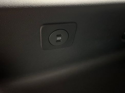 New 2026 Lincoln Aviator AWD image 40