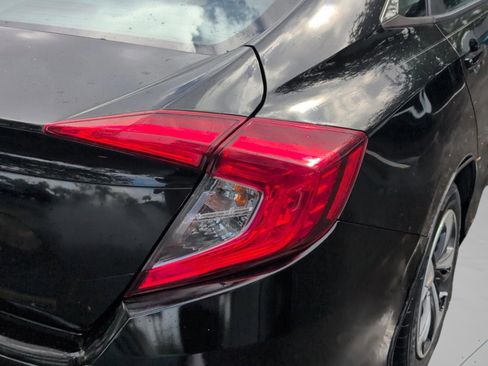 Used 2019 Honda Civic LX image 23