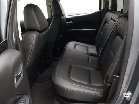 Used 2021 Chevrolet Colorado LT w/ Safety Package image 19