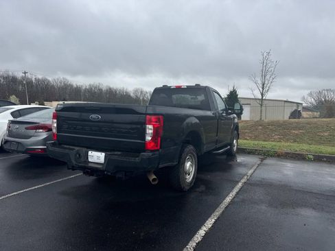 Used 2021 Ford F350 XL w/ Power Equipment Group image 4