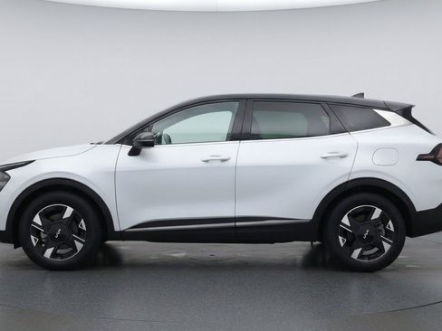 Used 2026 Kia Sportage LX FWD image 5