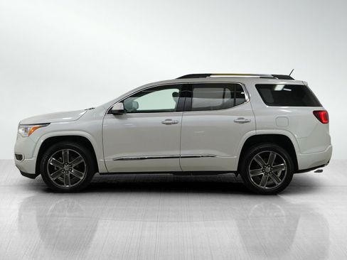 Used 2018 GMC Acadia Denali w/ Technology Package image 2