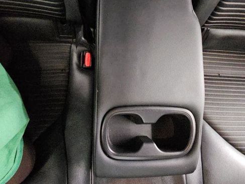 Used 2021 Toyota Camry SE image 34