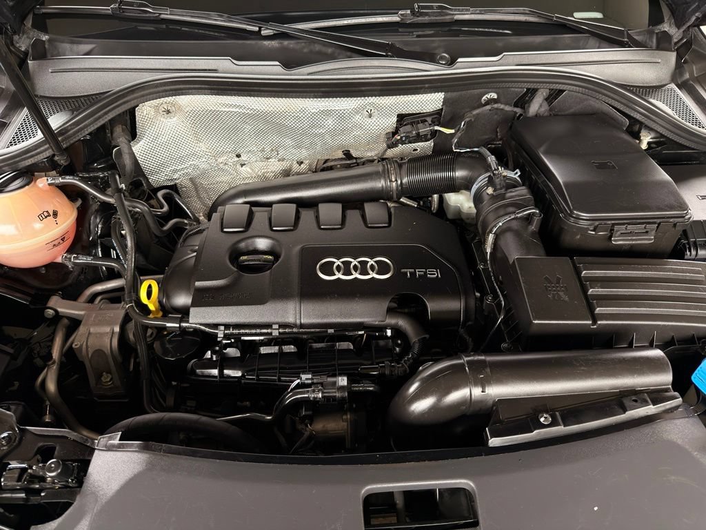Used 2015 Audi Q3 2.0T Prestige w/ Prestige Package AWD/4WD image 63