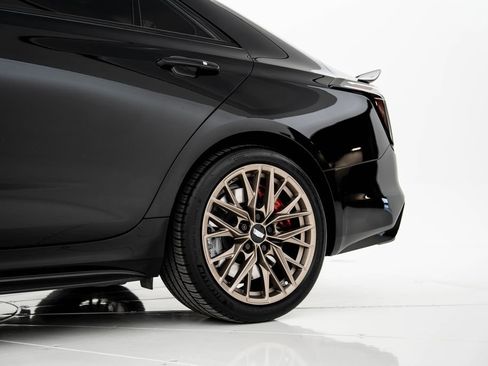 Used 2022 Cadillac CT4 V Blackwing w/ Carbon Fiber 1 Package image 6