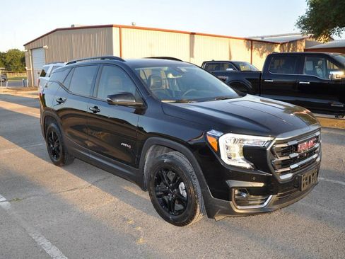 Used 2022 GMC Terrain AT4 w/ Tech Package image 6