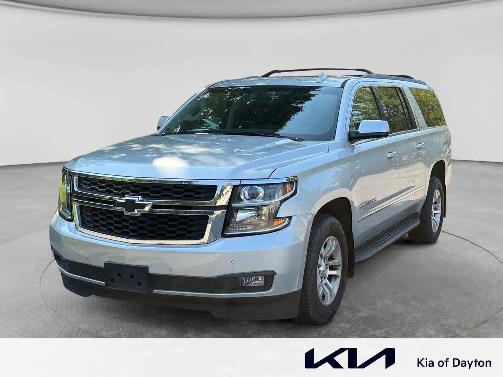 Used 2017 Chevrolet Suburban LT AWD/4WD image 1