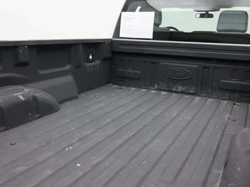 Used 2024 Ford F150 XL RWD image 29