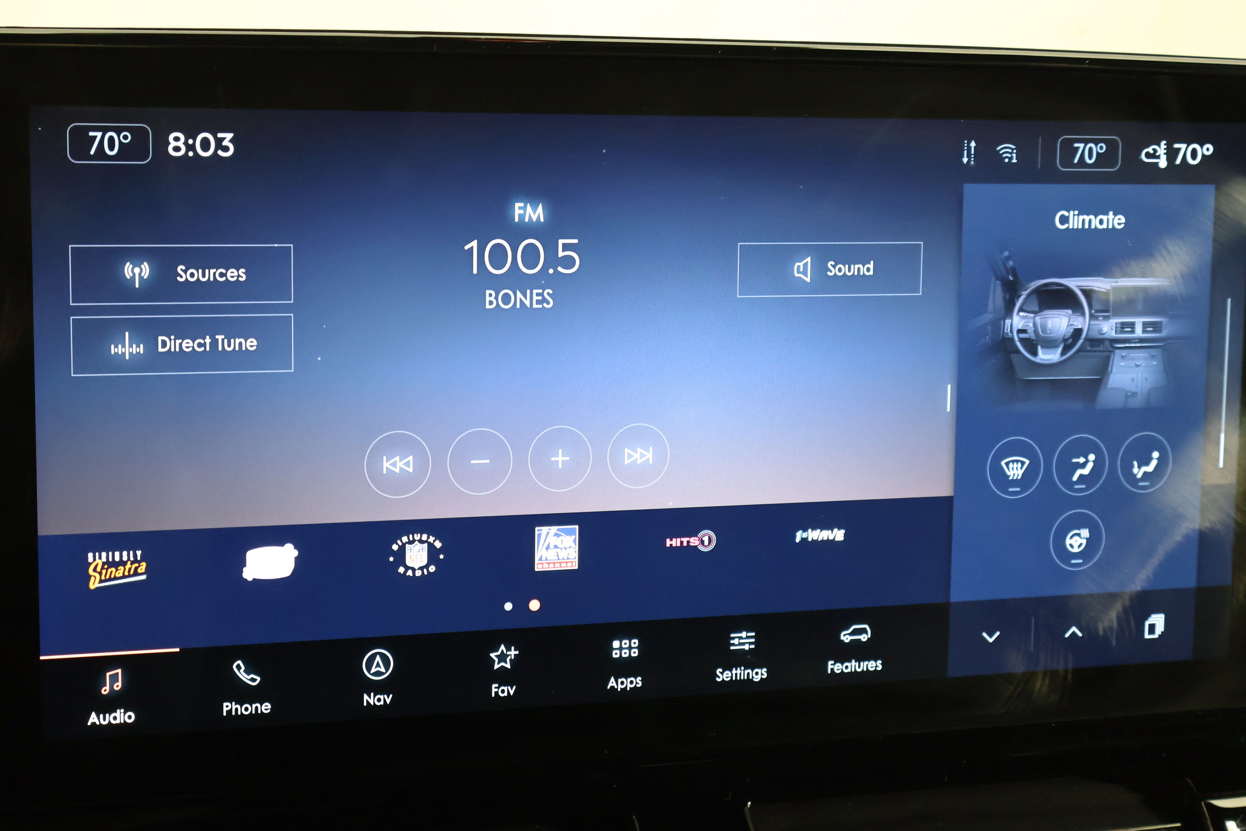 Used 2024 Lincoln Navigator Premiere AWD/4WD image 28