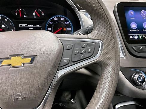 Used 2020 Chevrolet Malibu LT FWD image 11