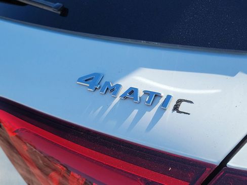 Used 2021 Mercedes-Benz GLE 450 4MATIC image 7