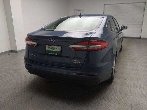 Used 2019 Ford Fusion SE image 7