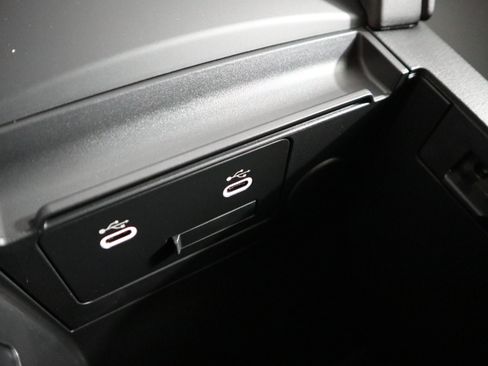 New 2026 MAZDA MAZDA3 2.5 S Sedan w/ Preferred Pkg image 33