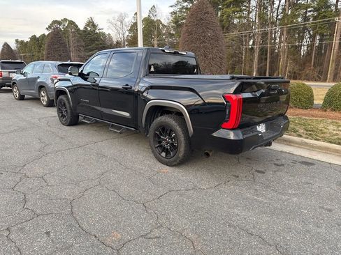 Used 2023 Toyota Tundra Limited image 3