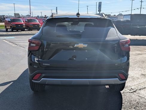 New 2026 Chevrolet Trax LT image 6