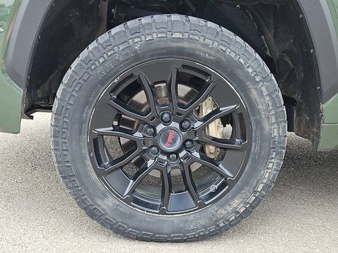 Used 2023 Toyota Tundra SR5 w/ SR5 Convenience Package AWD/4WD image 22