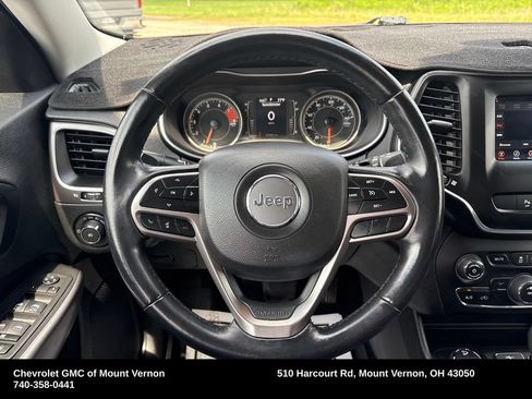 Used 2021 Jeep Cherokee Latitude Lux w/ Trailer Tow Group AWD/4WD image 18