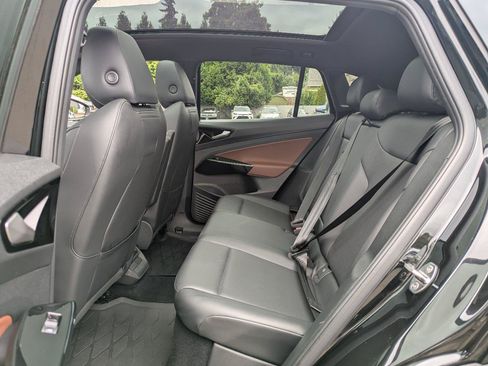 Used 2022 Volkswagen ID.4 Pro S AWD/4WD image 27