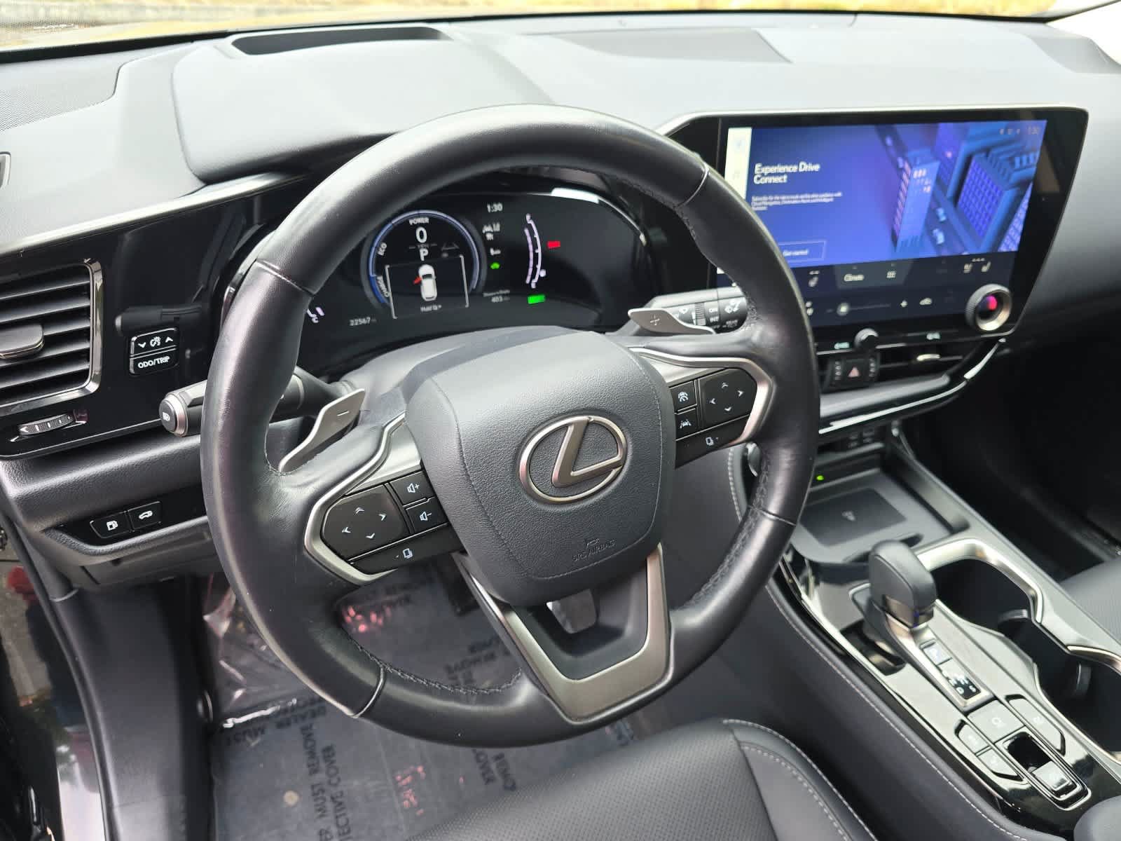 Used 2024 Lexus NX 350h AWD w/ Vision Package image 2