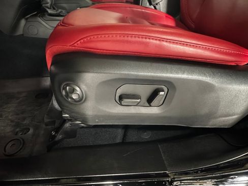 Used 2024 Jeep Wrangler Unlimited Rubicon 392 w/ Dual Top Group image 26