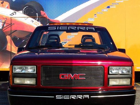 Used 1988 GMC Sierra 1500 2WD Regular Cab image 23