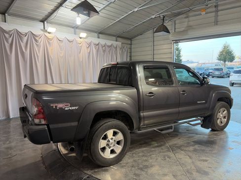 Used 2013 Toyota Tacoma PreRunner image 10