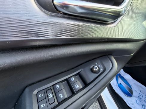 Used 2025 Jeep Grand Cherokee Laredo w/ Luxury Tech Group I image 36