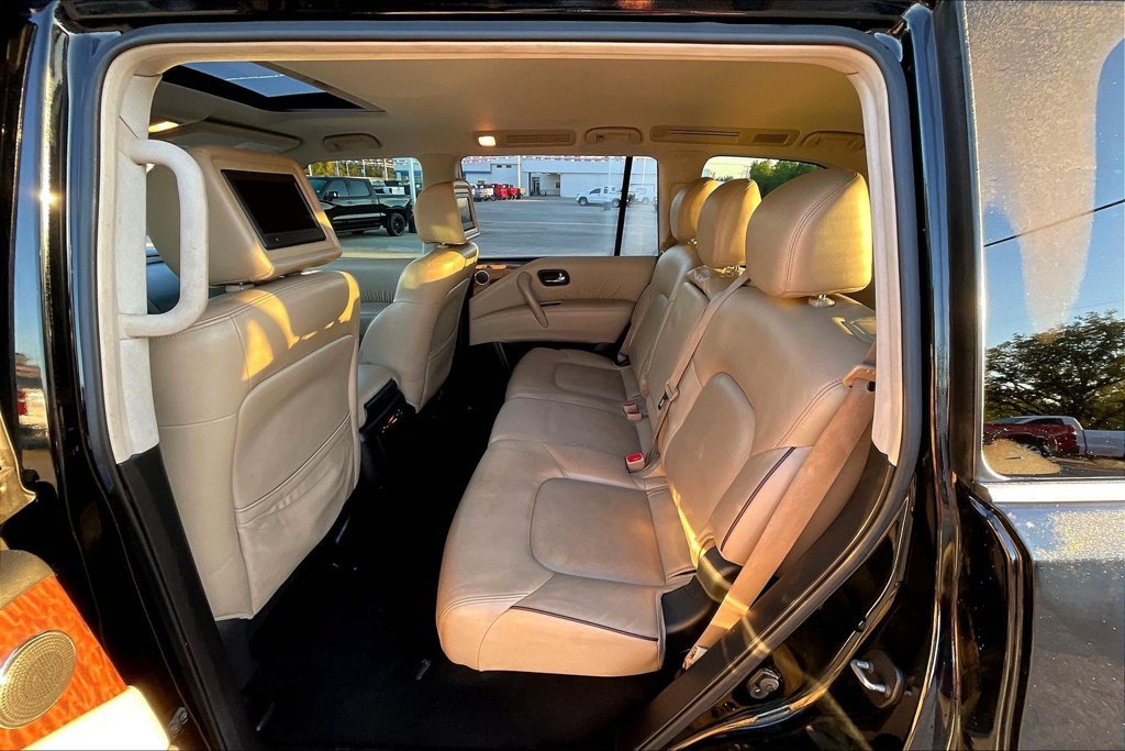 Used 2017 Nissan Armada Platinum RWD image 6