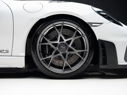 Used 2023 Porsche 718 Cayman GT4 RS w/ Weissach Package RWD image 44
