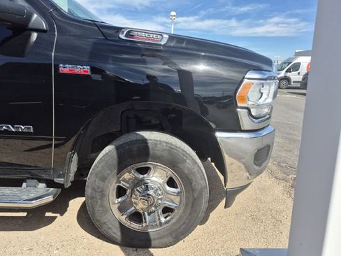 Used 2022 RAM 2500 Big Horn AWD/4WD image 5