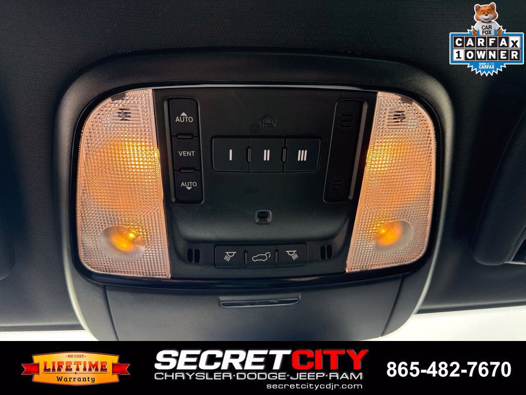 Used 2023 Dodge Durango R/T AWD/4WD image 40