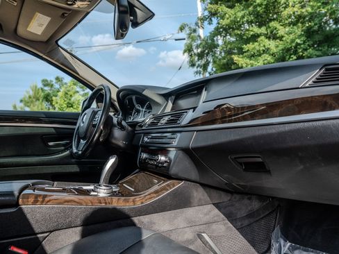Used 2015 BMW 535i xDrive Sedan w/ Driver Assistance Package AWD/4WD image 33