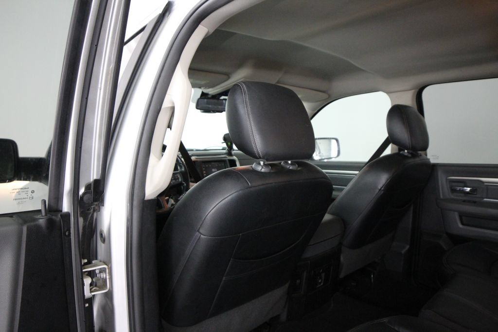 Used 2015 RAM 1500 Big Horn AWD/4WD image 35