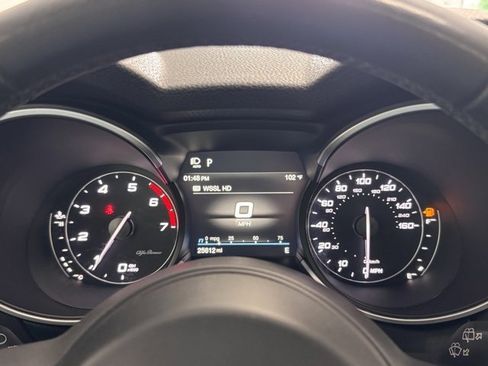 Used 2021 Alfa Romeo Stelvio Ti image 13
