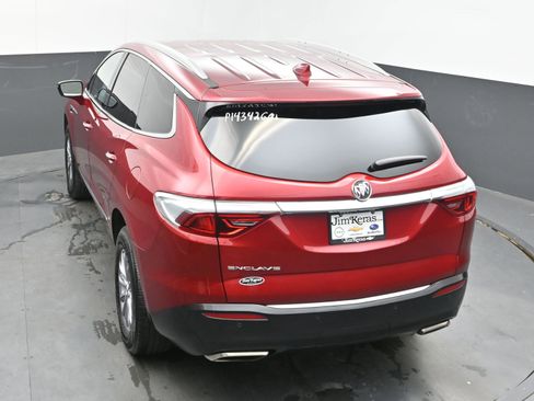 Used 2024 Buick Enclave Premium image 35