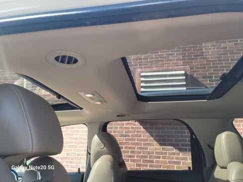 Used 2013 GMC Acadia Denali image 11