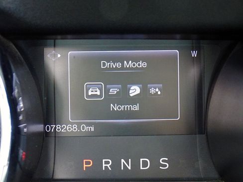 Used 2017 Ford Mustang GT Premium RWD image 52
