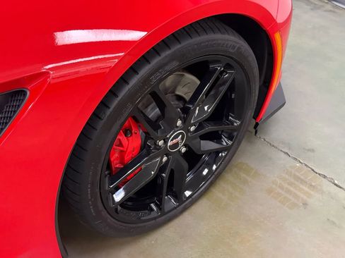 Used 2014 Chevrolet Corvette Stingray Z51 Coupe 2D w/ 3LT Preferred Equipment Group image 27