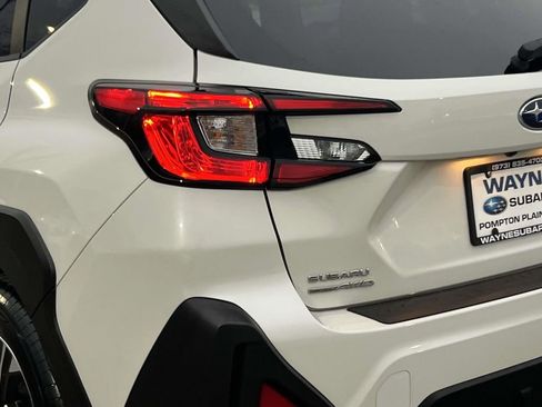 Certified 2025 Subaru Crosstrek 2.0i Premium image 8