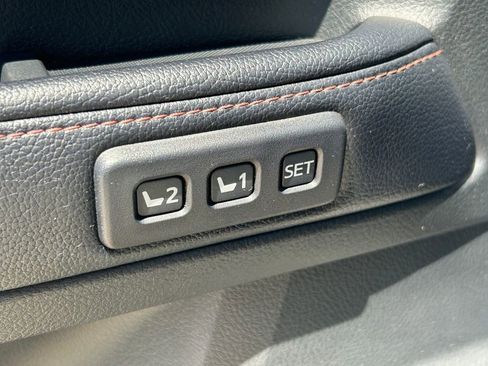 Used 2019 Toyota 4Runner Limited AWD/4WD image 27