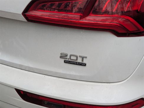 Used 2018 Audi Q5 2.0T Premium Plus w/ Premium Plus Package image 7