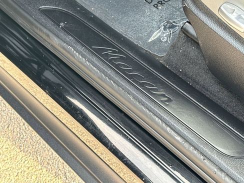 Used 2019 Porsche Macan image 50