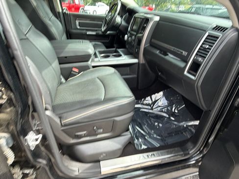 Used 2015 RAM 1500 Limited AWD/4WD image 19