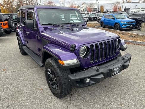 Used 2023 Jeep Wrangler Freedom Edition image 8