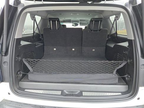 Used 2020 GMC Yukon XL SLT w/ Premium Edition image 13